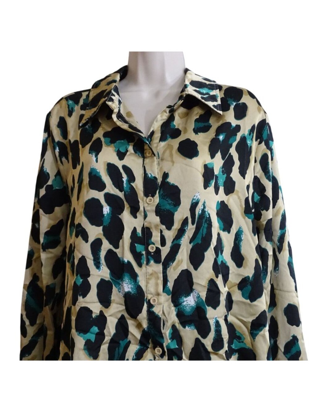 Boohoo Animal Print Button Up Collared Blouse Tan Long Sleeve Size 12 Office - Picture 2 of 10